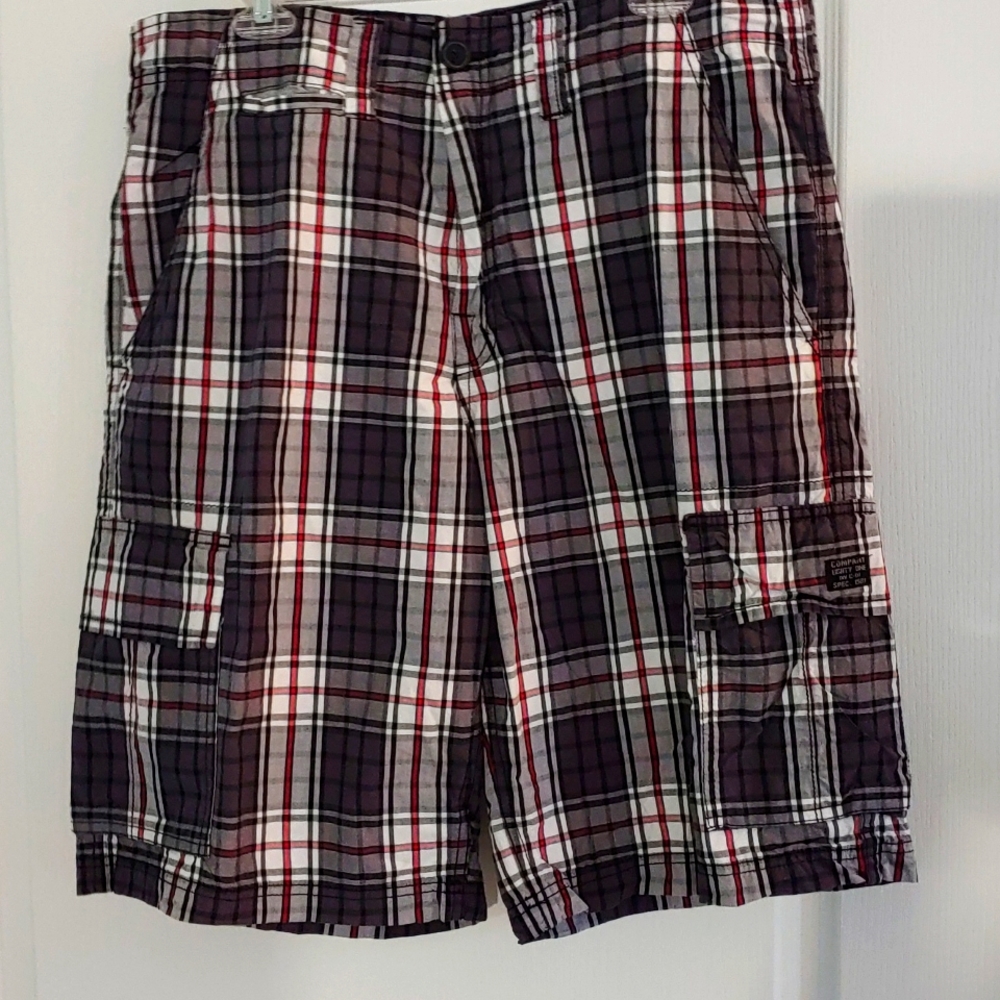 Men's Black/Gray/Red printed Shorts. Size 36.